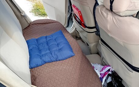 Toyota Corolla, 2005 год, 600 000 рублей, 7 фотография