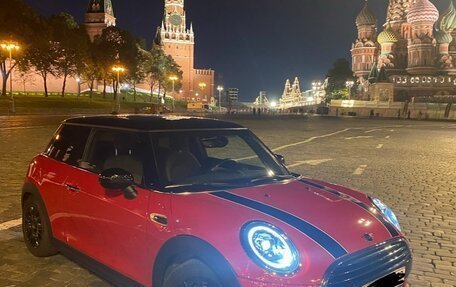 MINI Hatch, 2019 год, 1 910 000 рублей, 2 фотография