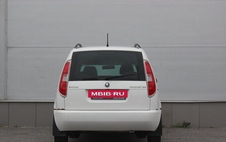 Skoda Roomster, 2013 год, 537 000 рублей, 4 фотография