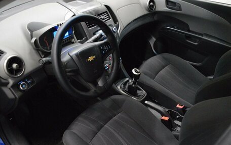 Chevrolet Aveo III, 2013 год, 484 000 рублей, 10 фотография