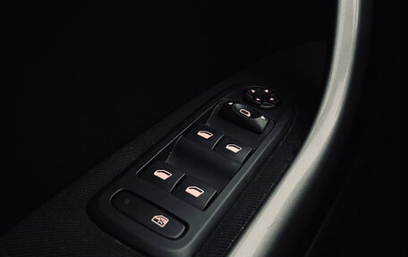 Peugeot 408 I рестайлинг, 2013 год, 610 000 рублей, 17 фотография