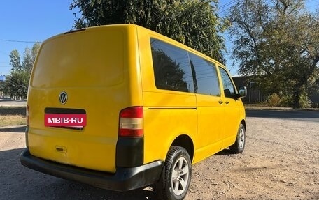 Volkswagen Transporter T5 рестайлинг, 2008 год, 1 000 000 рублей, 6 фотография