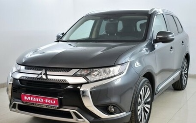 Mitsubishi Outlander III рестайлинг 3, 2019 год, 2 690 000 рублей, 1 фотография