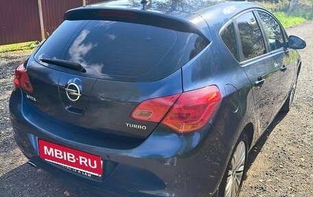 Opel Astra J, 2011 год, 650 000 рублей, 5 фотография
