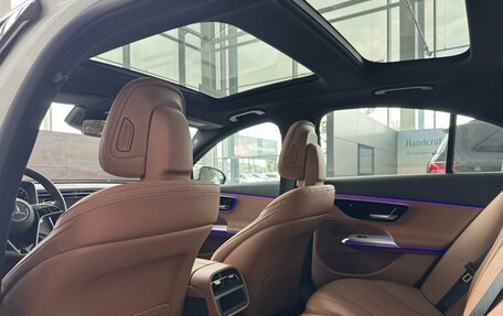Mercedes-Benz E-Класс, 2024 год, 7 900 000 рублей, 19 фотография
