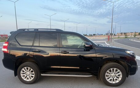 Toyota Land Cruiser Prado 150 рестайлинг 2, 2017 год, 4 100 000 рублей, 5 фотография
