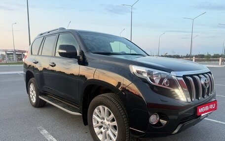 Toyota Land Cruiser Prado 150 рестайлинг 2, 2017 год, 4 100 000 рублей, 6 фотография