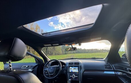 Ford Explorer VI, 2017 год, 2 750 000 рублей, 13 фотография
