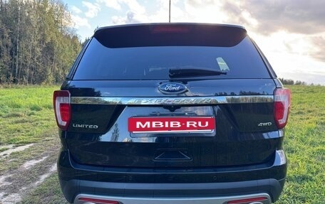 Ford Explorer VI, 2017 год, 2 750 000 рублей, 5 фотография