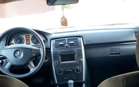 Mercedes-Benz B-Класс, 2009 год, 830 000 рублей, 6 фотография
