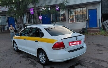 Volkswagen Polo VI (EU Market), 2013 год, 515 000 рублей, 3 фотография