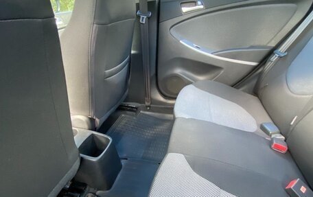 Hyundai Solaris II рестайлинг, 2013 год, 1 050 000 рублей, 16 фотография