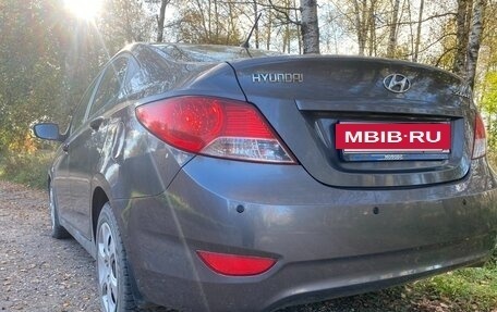 Hyundai Solaris II рестайлинг, 2013 год, 1 050 000 рублей, 6 фотография