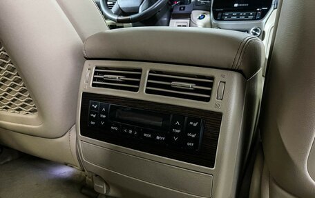 Toyota Land Cruiser 200, 2019 год, 8 497 000 рублей, 27 фотография