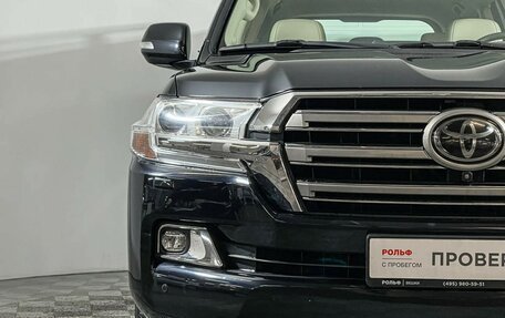 Toyota Land Cruiser 200, 2019 год, 8 497 000 рублей, 28 фотография
