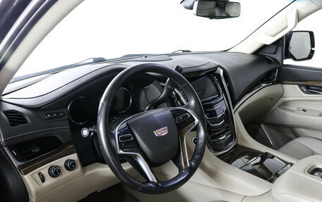Cadillac Escalade IV, 2020 год, 5 990 000 рублей, 9 фотография
