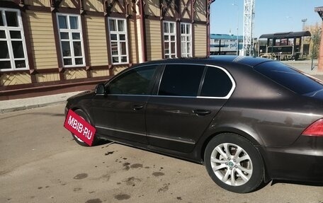 Skoda Superb III рестайлинг, 2011 год, 1 050 000 рублей, 7 фотография