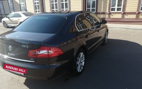 Skoda Superb III рестайлинг, 2011 год, 1 050 000 рублей, 4 фотография