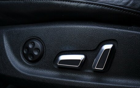 Audi A4, 2014 год, 1 997 000 рублей, 13 фотография
