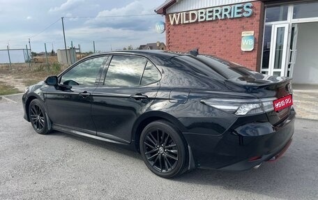 Toyota Camry, 2021 год, 3 500 000 рублей, 1 фотография