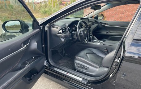 Toyota Camry, 2021 год, 3 500 000 рублей, 12 фотография