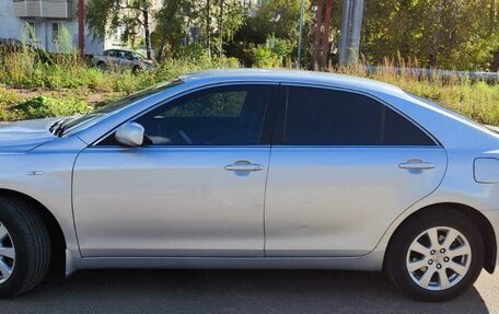 Toyota Camry, 2008 год, 1 100 000 рублей, 10 фотография