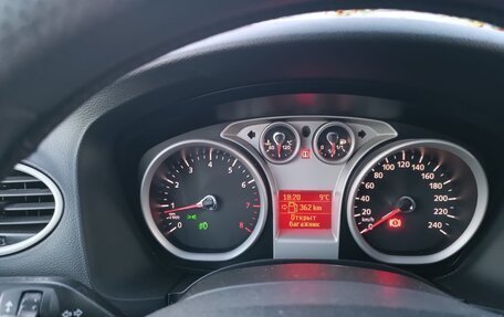 Ford Focus II рестайлинг, 2011 год, 650 000 рублей, 10 фотография