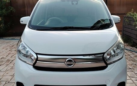 Nissan Dayz I рестайлинг, 2017 год, 750 000 рублей, 3 фотография