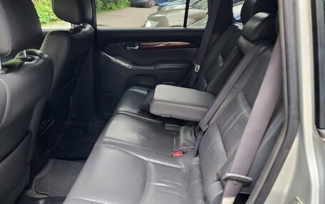 Toyota Land Cruiser Prado 120 рестайлинг, 2004 год, 2 100 000 рублей, 11 фотография
