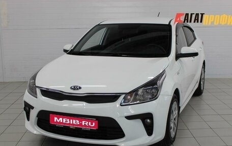 KIA Rio IV, 2018 год, 1 200 000 рублей, 1 фотография