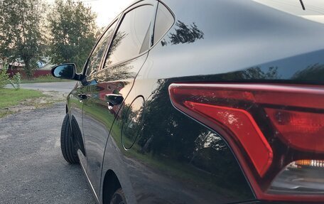Hyundai Solaris II рестайлинг, 2019 год, 1 470 000 рублей, 3 фотография