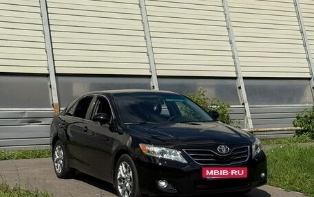 Toyota Camry, 2011 год, 1 600 000 рублей, 6 фотография