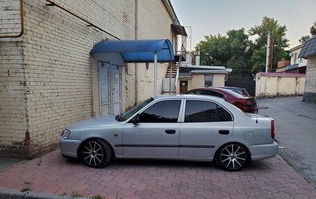 Hyundai Accent II, 2008 год, 520 000 рублей, 2 фотография