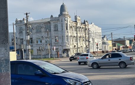 Hyundai Solaris II рестайлинг, 2011 год, 700 000 рублей, 7 фотография