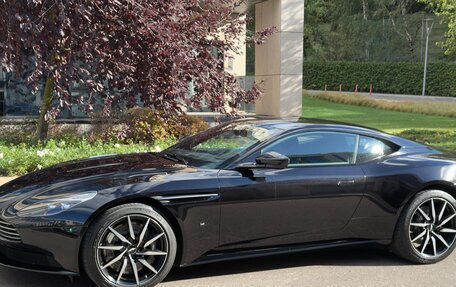 Aston Martin DB11 I, 2017 год, 12 900 000 рублей, 2 фотография