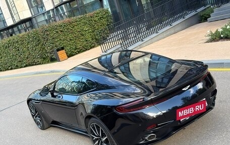 Aston Martin DB11 I, 2017 год, 12 900 000 рублей, 13 фотография