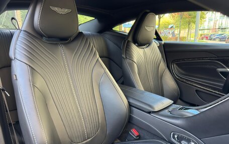 Aston Martin DB11 I, 2017 год, 12 900 000 рублей, 30 фотография