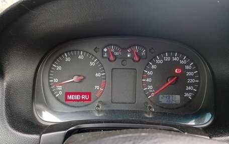 Volkswagen Bora, 2003 год, 360 000 рублей, 11 фотография
