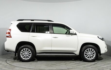 Toyota Land Cruiser Prado 150 рестайлинг 2, 2014 год, 3 299 585 рублей, 4 фотография