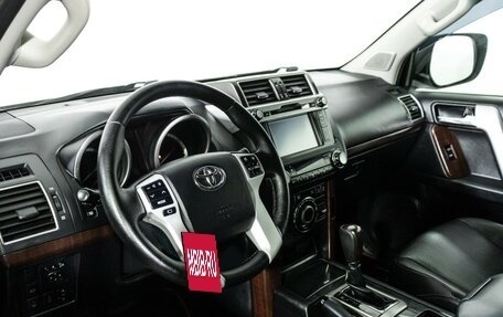 Toyota Land Cruiser Prado 150 рестайлинг 2, 2014 год, 3 299 585 рублей, 11 фотография