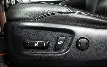 Toyota Land Cruiser Prado 150 рестайлинг 2, 2014 год, 3 299 585 рублей, 18 фотография
