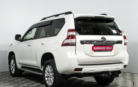 Toyota Land Cruiser Prado 150 рестайлинг 2, 2014 год, 3 299 585 рублей, 7 фотография