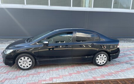 Honda Civic VIII, 2010 год, 950 000 рублей, 4 фотография