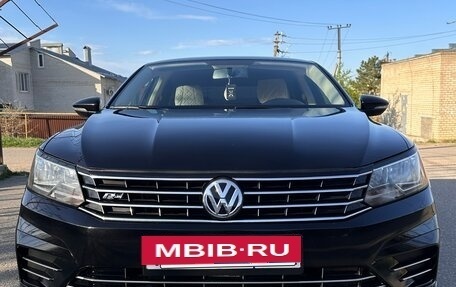 Volkswagen Passat B8 рестайлинг, 2019 год, 2 400 000 рублей, 2 фотография