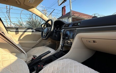 Volkswagen Passat B8 рестайлинг, 2019 год, 2 400 000 рублей, 20 фотография