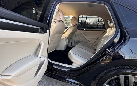 Volkswagen Passat B8 рестайлинг, 2019 год, 2 400 000 рублей, 30 фотография