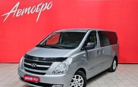 Hyundai Grand Starex Grand Starex I рестайлинг 2, 2010 год, 900 000 рублей, 1 фотография