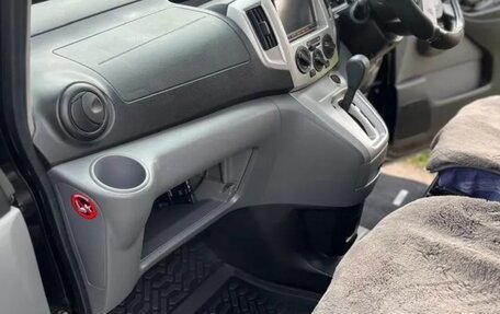 Nissan NV200, 2019 год, 1 690 000 рублей, 26 фотография