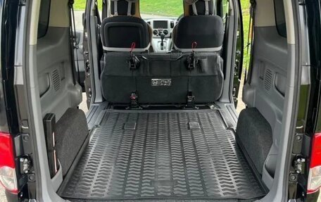 Nissan NV200, 2019 год, 1 690 000 рублей, 24 фотография