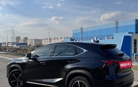 Lexus NX I, 2017 год, 3 100 000 рублей, 5 фотография
